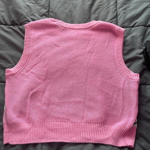Hello Kitty vest - Picture 2 of 3